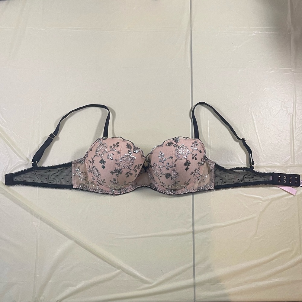Victoria's Secret Nude and Black Floral Embroidered Bra